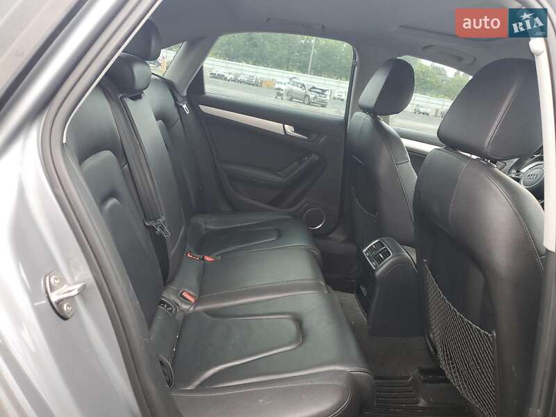 Седан Audi A4 2016 в Львове