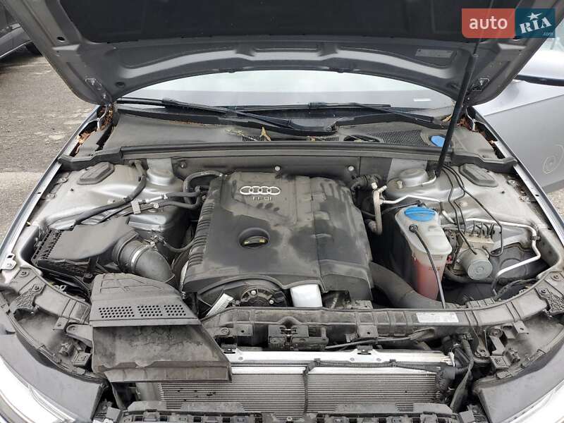 Седан Audi A4 2016 в Львове