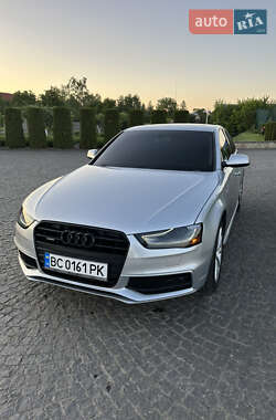 Седан Audi A4 2014 в Львове