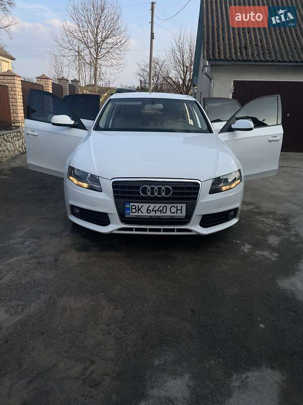 Audi A4 2010 Audi A4 2010