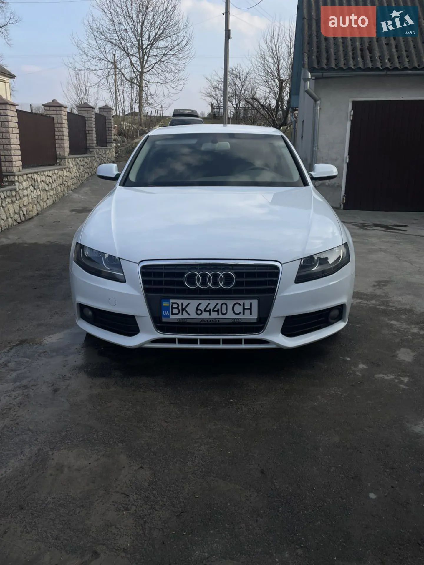2010 Audi A4 - мініатюра 2