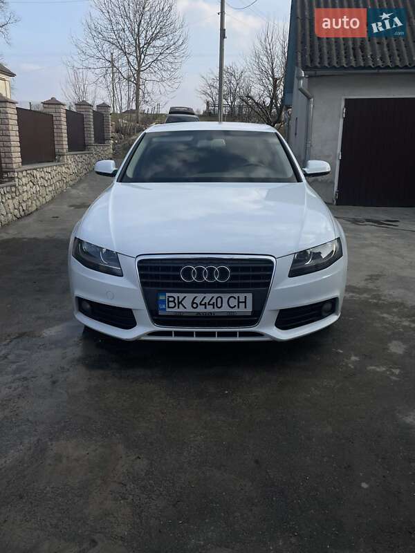Седан Audi A4 2010 в Тернополе фото 2 Седан Audi A4 2010 в Тернополе