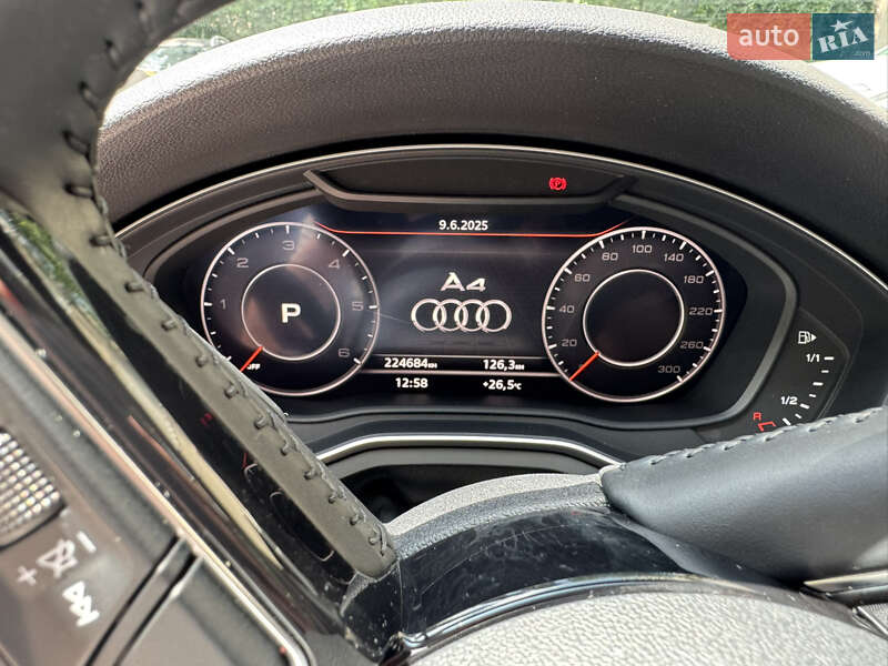 Универсал Audi A4 2016 в Киеве