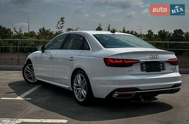 Седан Audi A4 2023 в 