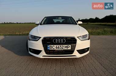 Седан Audi A4 2012 в 