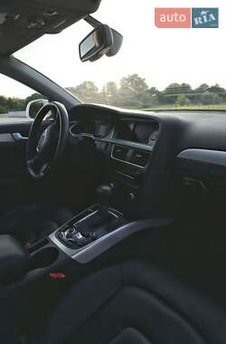 Седан Audi A4 2012 в 