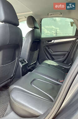Седан Audi A4 2012 в 