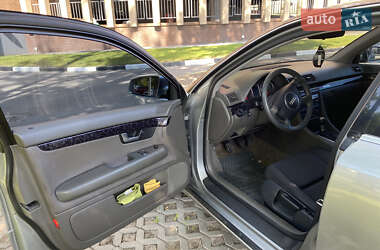 Седан Audi A4 2003 в 