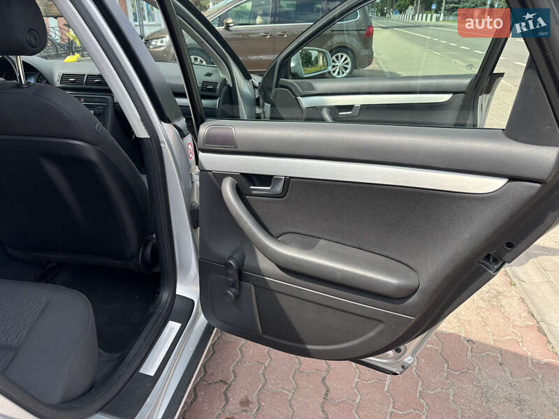 Универсал Audi A4 2006 в Владимире