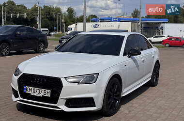 Седан Audi A4 2016 в 