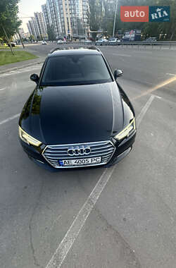 Універсал Audi A4 2016 в Дніпрі