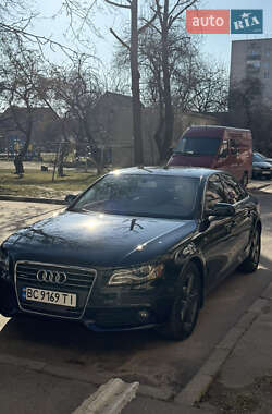 Седан Audi A4 2010 в 