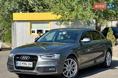 Седан Audi A4 2014 в 