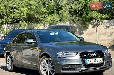 Седан Audi A4 2014 в 