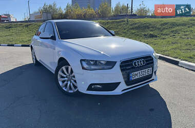 Седан Audi A4 2014 в Киеве