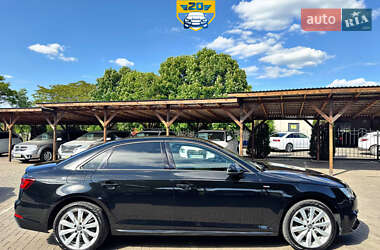 Седан Audi A4 2018 в 