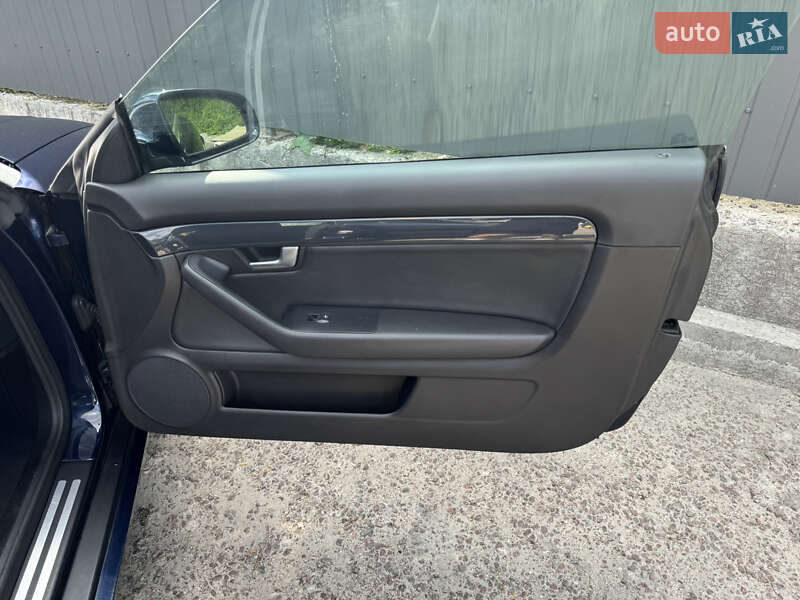 Кабриолет Audi A4 2003 в Киеве