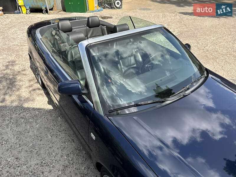 Кабриолет Audi A4 2003 в Киеве