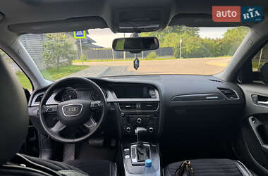 Седан Audi A4 2012 в 