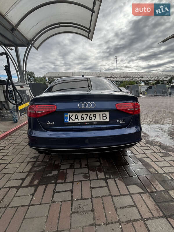 Седан Audi A4 2014 в Петропавловской Борщаговке
