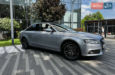 Седан Audi A4 2011 в 