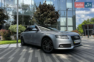 Седан Audi A4 2011 в 