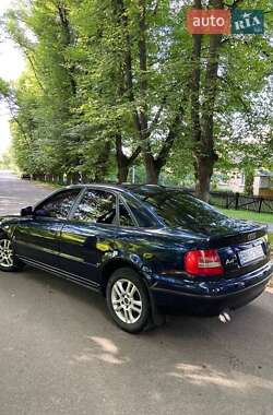Седан Audi A4 1996 в 