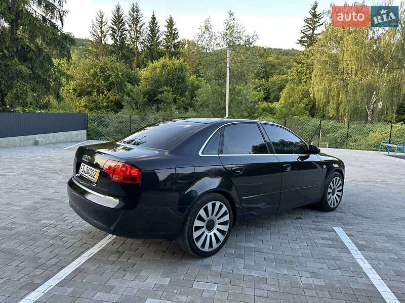 Седан Audi A4 2006 в Кременце