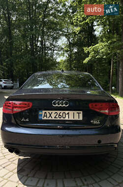 Седан Audi A4 2012 в 