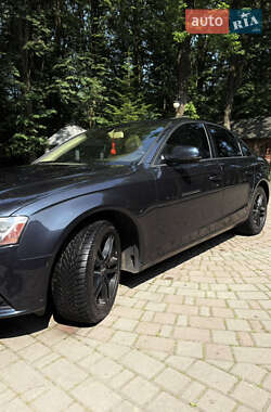 Седан Audi A4 2012 в 