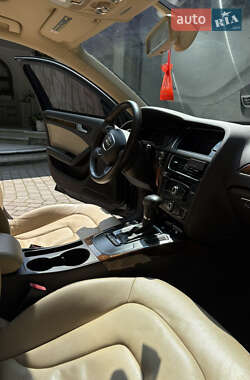 Седан Audi A4 2012 в 