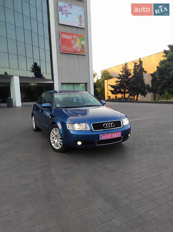 Седан Audi A4 2004 в Каменском