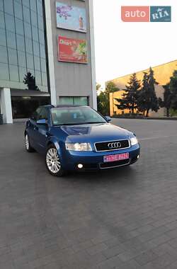 Седан Audi A4 2004 в 
