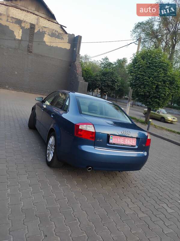 Седан Audi A4 2004 в Каменском