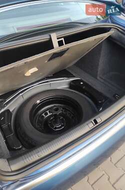 Седан Audi A4 2004 в 