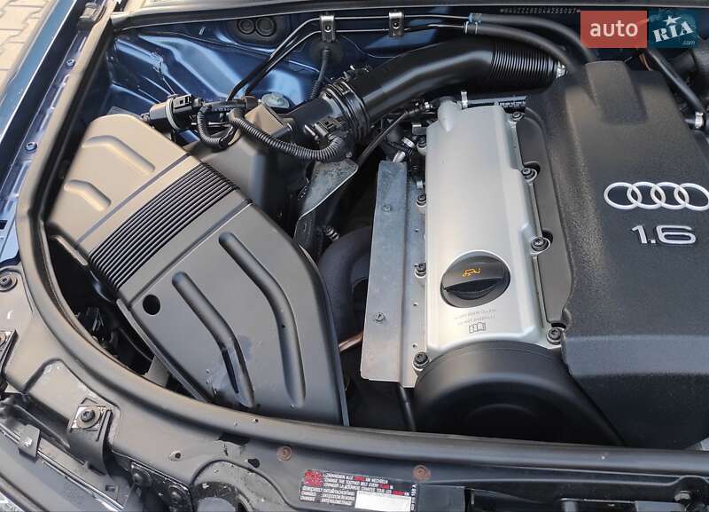 Седан Audi A4 2004 в Каменском