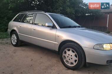Универсал Audi A4 2000 в 