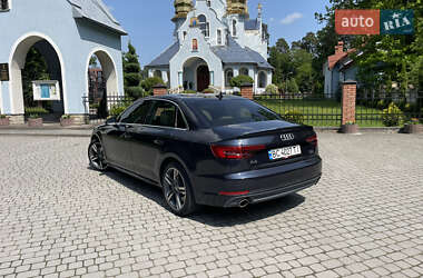 Седан Audi A4 2016 в 