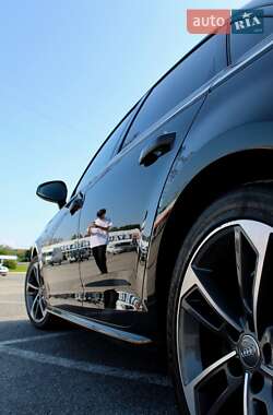 Седан Audi A4 2018 в 