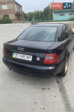 Седан Audi A4 1997 в 