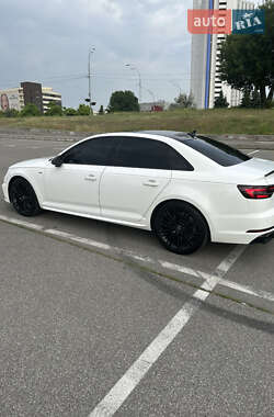 Седан Audi A4 2018 в Києві