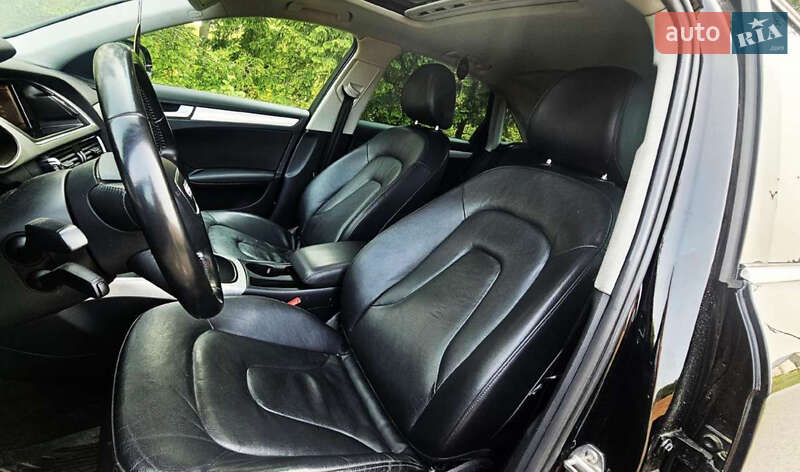Седан Audi A4 2013 в Ивано-Франковске