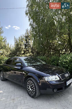Седан Audi A4 2001 в 