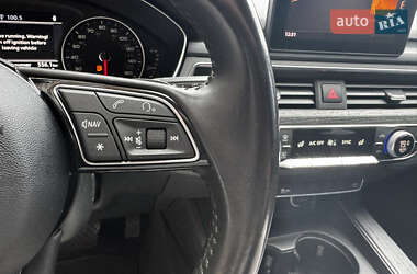 Седан Audi A4 2017 в 