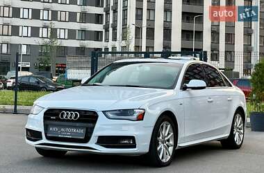 Седан Audi A4 2015 в 