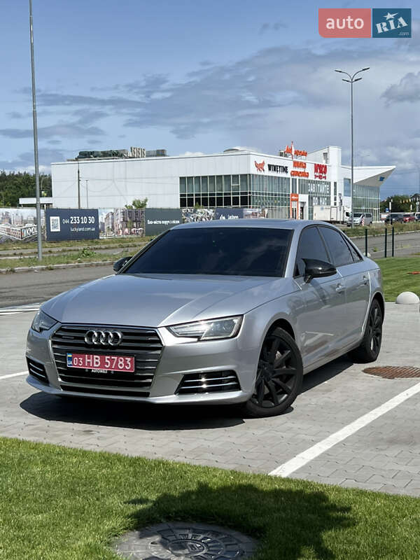 Седан Audi A4 2016 в Киеве