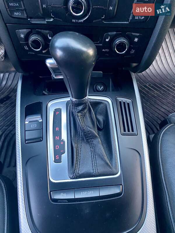 Универсал Audi A4 2009 в Ровно
