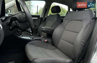 Седан Audi A4 2005 в 