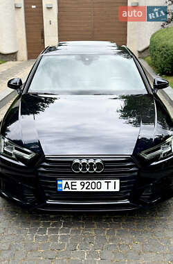Седан Audi A4 2017 в Дніпрі