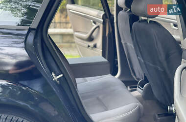 Универсал Audi A4 2002 в 
